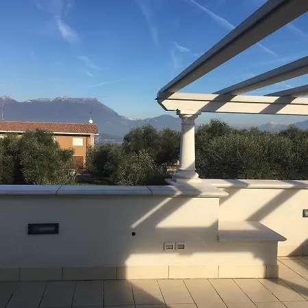 Pinta Con Piscina Manerba del Garda